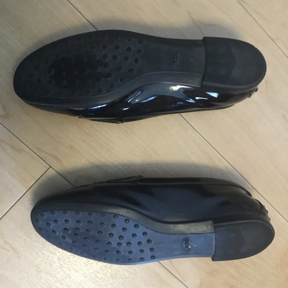Tod's Patent Leather Loafers 39.5 - Picture 5 of 5